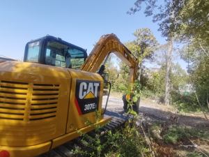 Caterpillar Cat307 Equipo de maquinaria de construcción usada Excavadora de rendimiento estable Funcionamiento de 7 toneladas con motor Venta de motor - Product Image 2