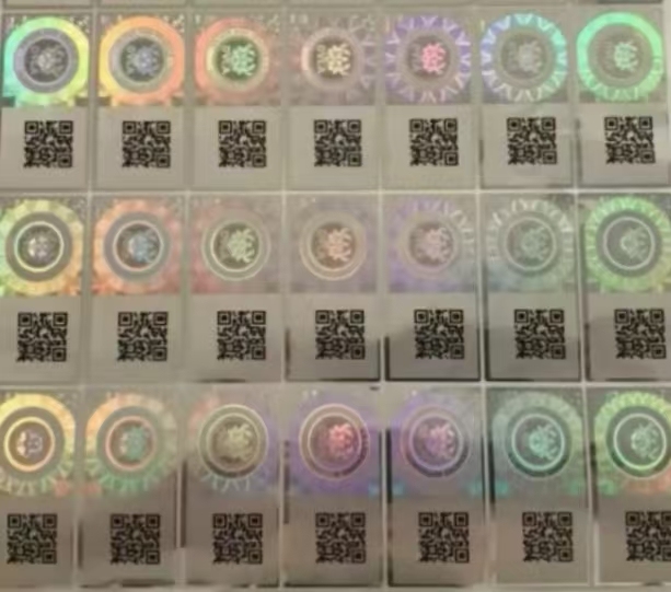Customized Gold Silver PET Variable QR Code Scratch Silver Holographic Laser rainbow Laser Anti-counterfeiting Label Sticker