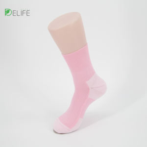 <b>Women's</b> <b>Crew</b> <b>Socks</b> Solid Pink Breathable Cotton Bamboo Fiber Knitted Daily Wear Regular Style Spring Use - Product Image 6