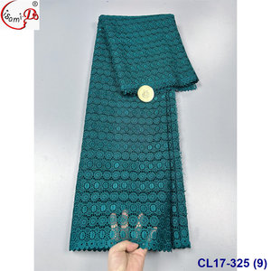 Vente en gros d'usine, nouveaux modèles de dentelle guipure soluble dans l'eau, tissu durable pour femmes africaines, 5 yards, robes à porter - Product Image 6