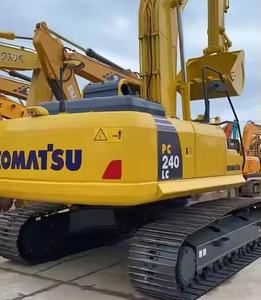 Excavadora usada sobre orugas grande KOMATSU de 24 toneladas lista para enviar con motor central y componentes de bomba a la venta - Product Image 1