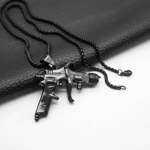 Collier en acier inoxydable plaqué or, pendentif en forme de pistolet, style punk, bijoux pour hommes, électroplaqué, avec chaîne de 60 cm, ALN26032091 - Product Image 4