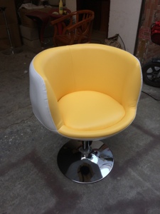 Barre de chaise de barbier ronde à hauteur réglable et pivotante à 360 degrés de conception industrielle populaire en gros - Product Image 2