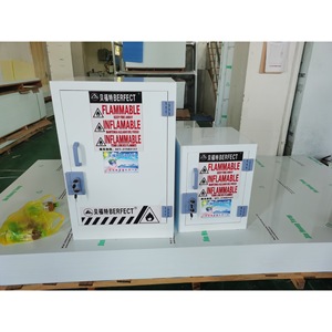 Berfect Pp Chemical Storage Cabinet For Acid <b>Alkali</b> Reagents With Double Lock And Corrosion Resistance Lab Use - Product Image 3
