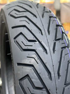 <span class=keywords><strong>Pneu</strong></span> de scooter 110/70-12, motif de rue de style Michelin, fourniture d'usine, fabricant OEM - Product Image 2