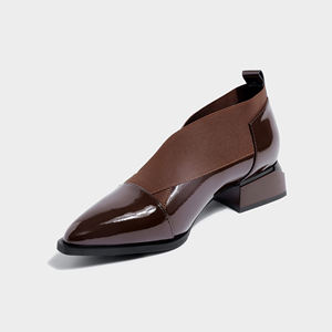 Hot Selling Dames Bruine Lakleer Puntige Neus Loafers Trendy Elastische Cross-Strap Slip-On Herfst Demping Modieus - Product Image 4