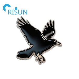 Broche de Metal Esmaltado con Diseño de Cuervo Gótico para Halloween, Joyería, Pin de Solapa con Diseño de Animal y Pájaro, Pin de Cuervo Personalizado - Product Image 6