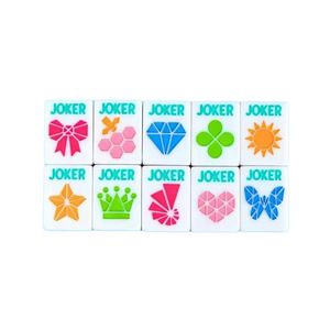 Ensemble de Mahjong américain en acrylique rose à quatre niveaux, de haute qualité et moderne, divertissement de luxe avec tuiles de Mahjong gravées - Product Image 3