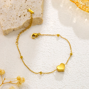 Conjunto de Collar y Pulsera con Colgante de Corazón en Acero Inoxidable Chapado en Oro PVD de 18K |   Joyería Romántica Minimalista para Mujer - Product Image 4