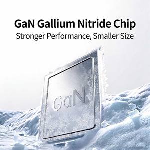 Chargeur rapide UGREEN 35W triple port GaN avec USB-C et USB-A pour smartphones et tablettes - Product Image 3