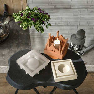 Molde de Silicona Ecológico para Base de Vela con Forma de Castillo Creativo para Pascua, Decoración Artesanal para Calentar Cera Aromática - Product Image 3