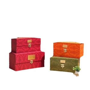 Cao Cấp Hộp Quà Tặng Nước Hoa Lá Vàng In Dập Nổi UV Lớp Phủ Bóng Matt Nhiều Lớp Bìa Tùy Chỉnh Lá Hộp Quà Tặng - Product Image 4