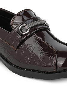 Mocassins synthétiques marron bordeaux de qualité supérieure pour garçons, confortables, souples, de luxe, style chaîne, légers, antidérapants, pour occasions décontractées et fêtes - Product Image 4