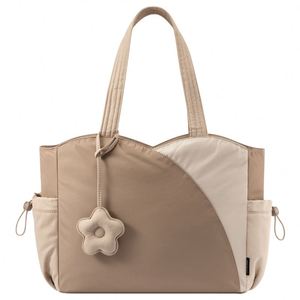 Bolsos de mujer de cuero PU de alta calidad y gran capacidad vendidos directamente de fábrica - Product Image 1