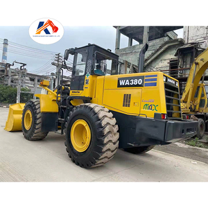 Chargeuses sur pneus d'occasion KOMATSU WA380-3 à vendre – Matériel de terrassement usagé - Product Image 1