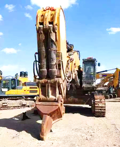 Excavatrice hydraulique minière chinoise d'occasion XCMG officielle XE1300C de 130 tonnes à vendre - Product Image 2