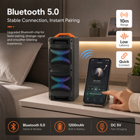 Enceinte portable sur roulettes 1200 mAh avec woofer, lumières RGB, roues et microphone karaoké sans fil