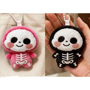 <strong>Anna</strong> Wholesale Cute Cartoon Skeleton 3D Plush Soft Eco-Friendly Keychains Creative Bag Charms Exquisite <strong>Dolls</strong> High Quality - Product Image 1