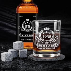 Lot de 2 verres à whisky carrés en verre à <span class=keywords><strong>rhum</strong></span> personnalisé avec boîte-cadeau, cadeau unique en verre à l'ancienne - Product Image 3