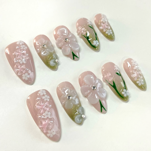 Venta al por mayor 10 piezas hermoso lujo pintado a mano Gel prensa <span class=keywords><strong>uñas</strong></span> 3D almendra/cuadrado diseño personalizado hecho a mano prensa <span class=keywords><strong>uñas</strong></span> dedos - Product Image 3