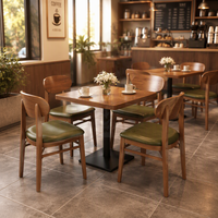 Ensemble complet de mobilier commercial moderne pour café et restaurant : table carrée et chaises en bois de frêne