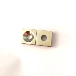 Imanes avellanados de neodimio, bloque cuadrado con agujero, N35, N38, N52, <span class=keywords><strong>N42</strong></span> - Product Image 2