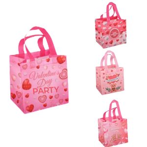 Chengrui Día de San Valentín Bolsos de tela no tejida Rosa Logotipo en forma de corazón Embalaje de regalo Bolsas para llevar - Product Image 3