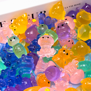 ของตกแต่งตู้ปลาเรซิ่นเรืองแสงรูปแมลงทะเลขนาดจิ๋ว สไตล์ใตทะเล สำหรับตกแต่งตู้ปลา DIY สินค้ามาใหม่ - Product Image 5