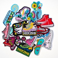 Patch en dentelle thermocollant personnalisé en forme de dessin animé pour skateboard, en toile écologique, avec logo brodé à l'ordinateur, tendance mode