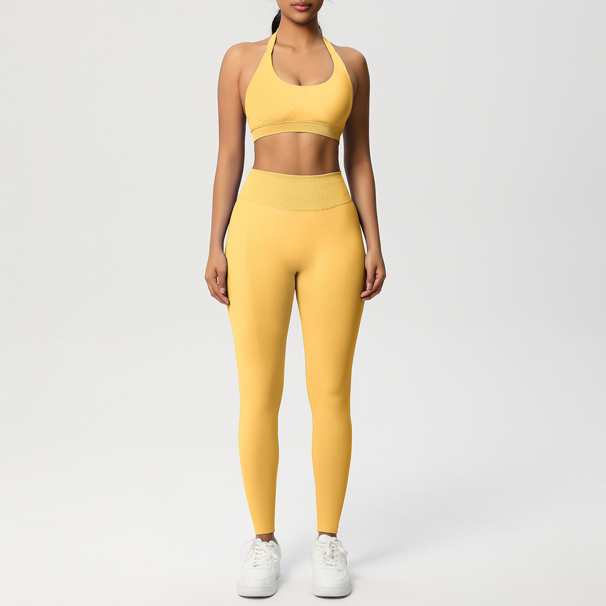 Jaune