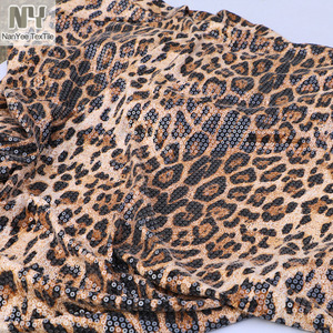 Tessuto Nanyee tessuto marrone Color caffè animale leopardato tessuto elasticizzato ricamato con paillettes trasparenti - Product Image 6