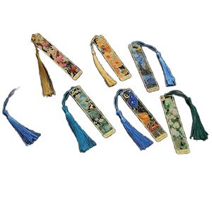 Marcapáginas Creativos Retro de Metal con Diseño Floral, Marcapáginas de Lujo Personalizados al por Mayor con Borla para Amantes de los Libros - Product Image 5