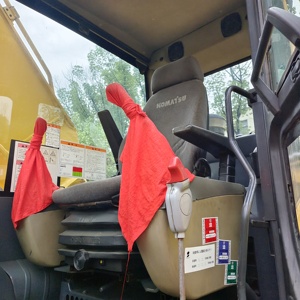 Excavatrice sur chenilles Komatsu PC200-8 d'occasion de 20 tonnes, origine Japon, modèle 2022, avec pompe PLC et composants essentiels de roulement, à vendre - Product Image 6