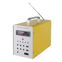 Kit d'éclairage solaire portable série SLK : système hors réseau 80W avec batterie LiFePO4, ampoules LED, charge USB, radio Bluetooth
