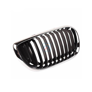 Griglia Anteriore <span class=keywords><strong>E46</strong></span> per <span class=keywords><strong>BMW</strong></span> Serie 3 2000-2004, <span class=keywords><strong>Ricambi</strong></span> Auto, Codice 51137030545 - Product Image 1