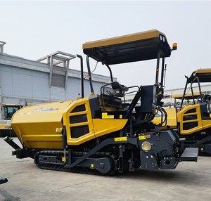 Pavimentadora de hormigón asfáltico de alta calidad 3M RP355 Mini pavimentadora de orugas versátil para la venta - Product Image 4