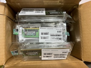 P00924-B21 32GB (1x32GB) ชุดหน่วยความจำแบบ Dual Rank X4 DDR4-2933 CAS-21-21-21 Registered Smart Memory สำหรับ HPE - Product Image 1