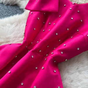 Robe de soirée sans manches taille haute ajustée pour femme avec nœud, coupe trapèze, vente en gros du fabricant - Product Image 6