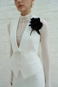 Nouveaux hauts élégants pour femmes Vietnam ODM NOVA KNIT TOP ELEGANT Hauts à manches longues de haute couture Blouses en laine Col halter Hauts pour femmes - Product Image 4