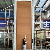 Puerta Pivotante de Aluminio de 85 mm con Apertura Amplia para Ahorrar Espacio, Diseño de Entrada Abierta para Villas