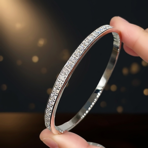 Bracelets et joncs de luxe SGARIT sur mesure en or 18 carats avec diamants de laboratoire certifiés IGI, taille brillant rond, cadeau pour femme - Product Image 3