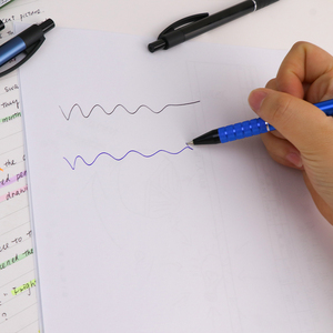 Bolígrafo Promocional de Lujo con Logotipo Personalizado para Oficina, el Más Vendido del 2025, Tinta Azul, Negra y Roja, Punta de <span class=keywords><strong>Gel</strong></span> Metálica de 0.5/0.7mm - Product Image 3