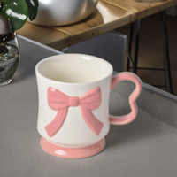 Tasses à café en grès à motifs en relief personnalisables, design nœud, écologiques, durables, compatibles micro-ondes, logo personnalisé pour entreprises