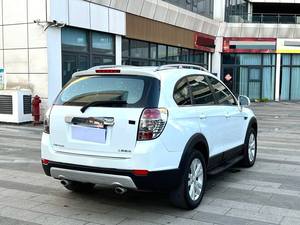 Chevrolet Captiva d'<span class=keywords><strong>occasion</strong></span> 2.4L essence <span class=keywords><strong>automatique</strong></span> SUV <span class=keywords><strong>7</strong></span> <span class=keywords><strong>places</strong></span> 4x4 toit ouvrant sièges en cuir blanc excellent état voiture d'<span class=keywords><strong>occasion</strong></span> - Product Image 4