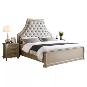 Cama de Plataforma de Madera Sólida con Cabecera Tapizada <span class=keywords><strong>en</strong></span> Cuero y Detalles de Tachuelas, Estilo <span class=keywords><strong>Castillo</strong></span> Francés, Color Plata Champán, para Recámara Principal de Lujo - Product Image 3
