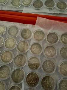 Moneda conmemorativa de acero inoxidable chapada en oro personalizada con logotipo personalizado grabado ISO9001 certificado para recuerdos de caridad - Product Image 4