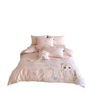 Parure de lit enfant Sweet Bunny en coton brodé 60 fils, quatre pièces, pour enfants, collection Printemps 2026 - Product Image 5