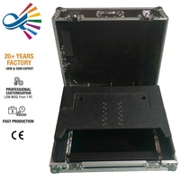 Flight case sur mesure pour station de travail audio live avec doublure en EVA