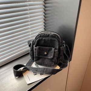 Bolso de Hombro Portátil de Diseño Artístico con Textura de Mezclilla Lavada, Estilo Vintage, con Forro de Algodón, para Uso Diario - Product Image 3