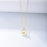 Nuevo Estilo de Joyería Romántica, Collar con Colgante Cuadrado de Plata 925 Chapado en Oro con Circonita Cúbica Individual